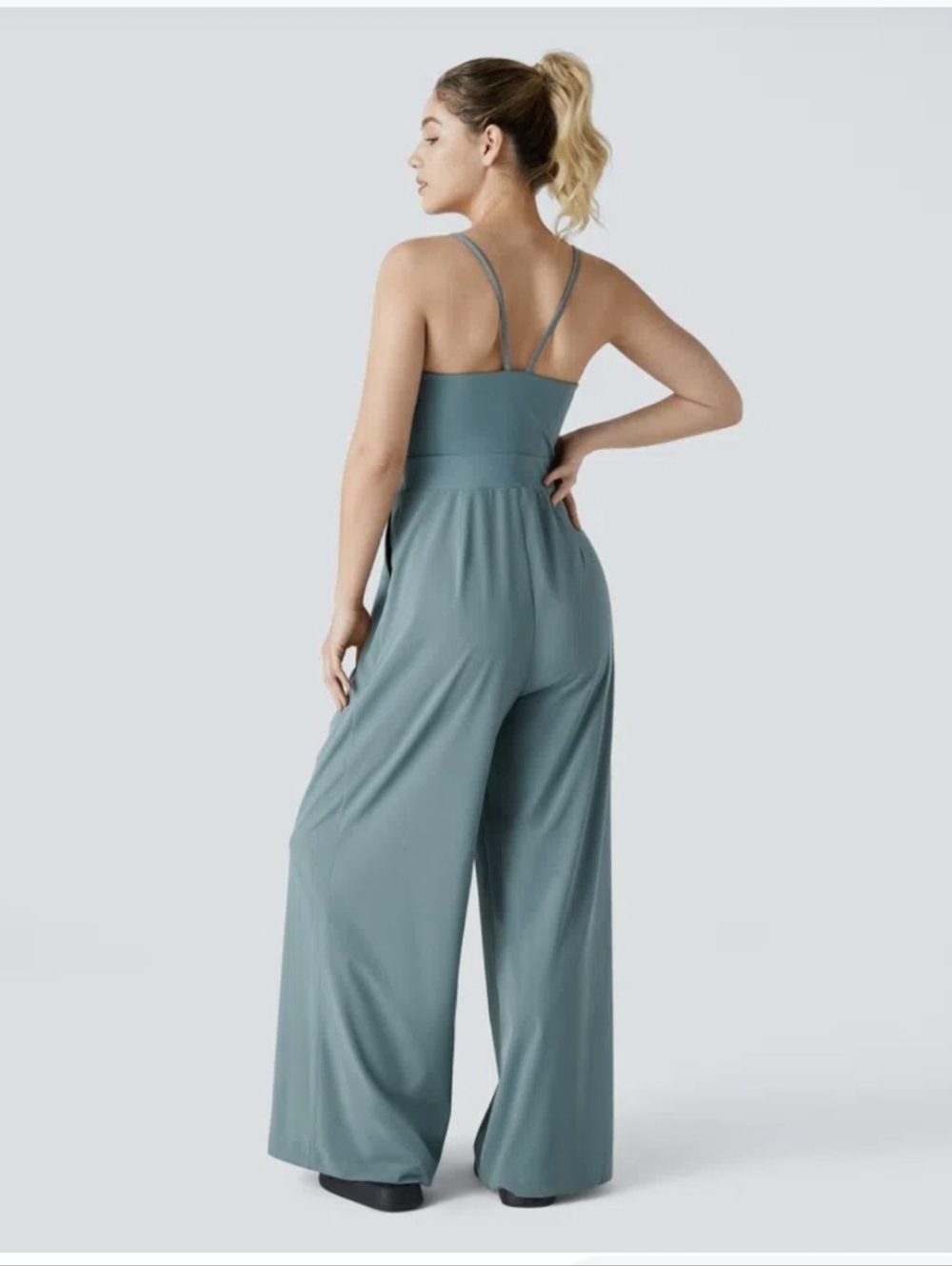 HALARA Breezeful Backless Side Invisible Zipper Pocket Wide Leg Jumpsuit